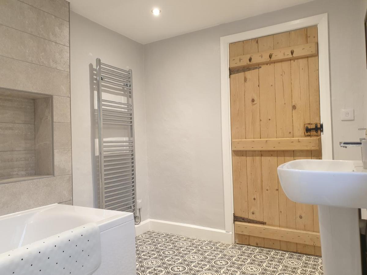 No8 3 Bed Cottage Winter Deals Offered 3 Nights Or More Nov-Mar Backbarrow Værelse billede